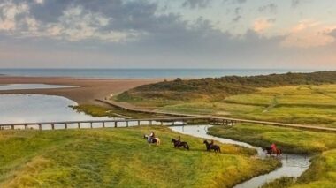 teambuilding fietsrally Sluis Verdronken-land Zeeuws Vlaanderen met rallyboek